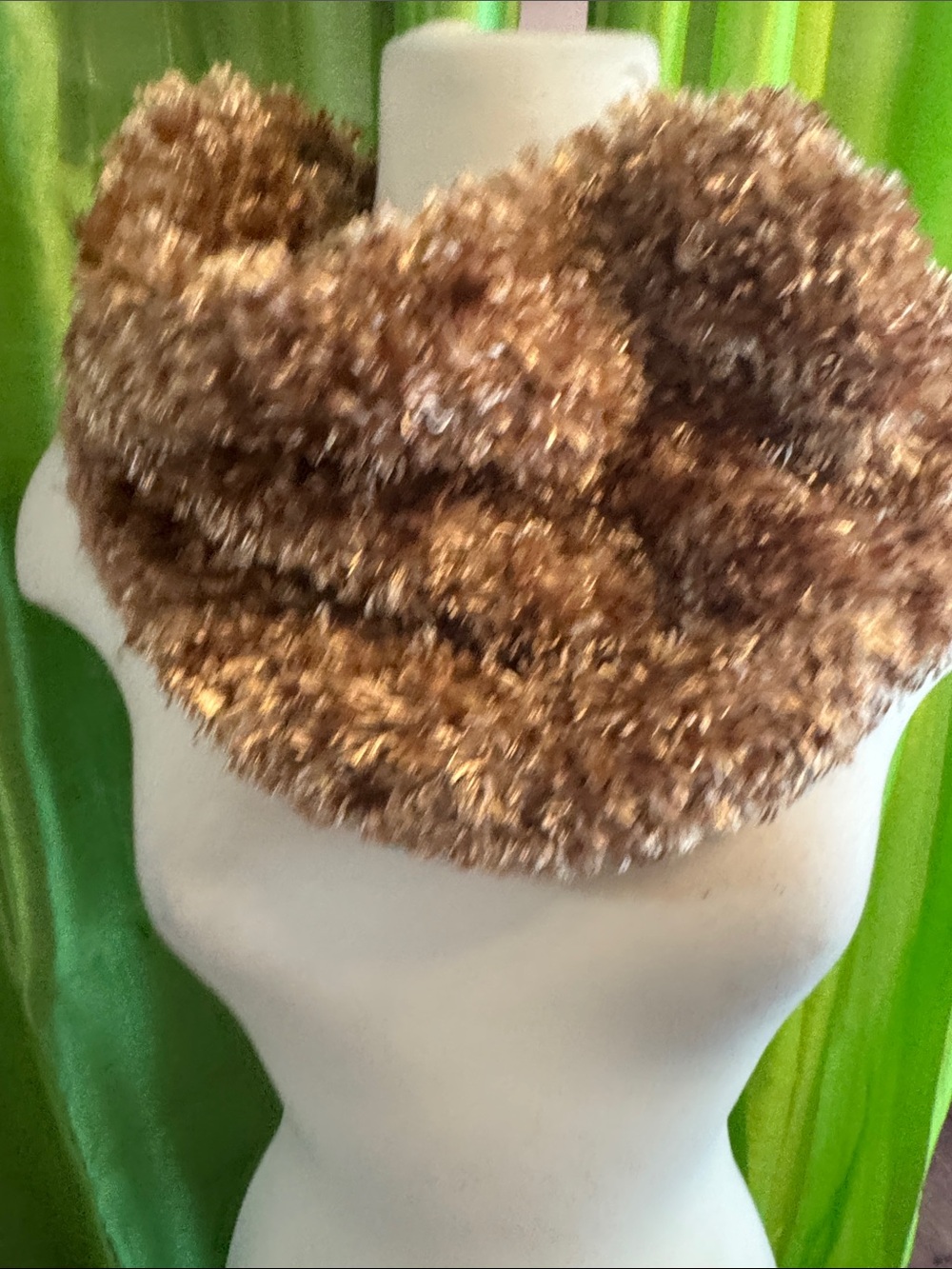 Cozy Faux Fur Infinity Scarf - Brown
